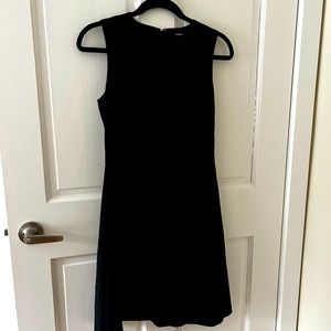 Theory wool shift dress size 0